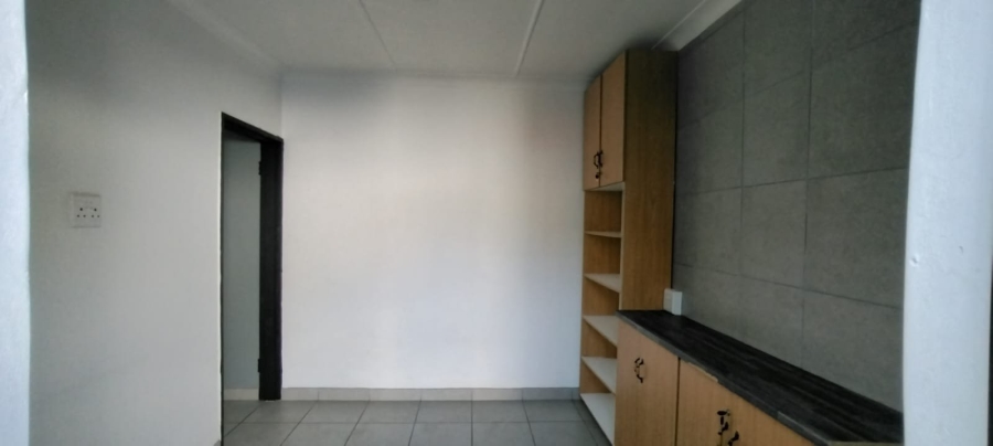 Commercial Property for Sale in Flamwood North West